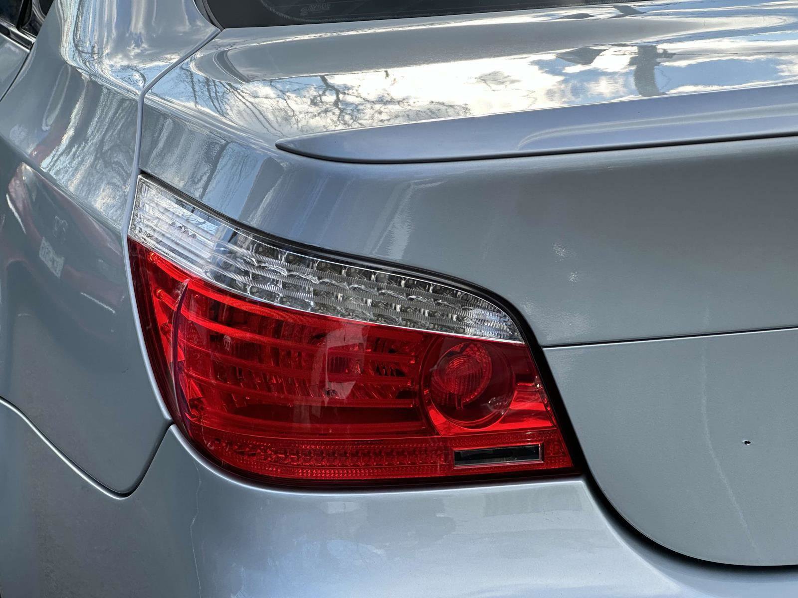 Used 2008 BMW M5 image 11