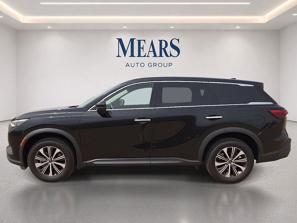 Used 2025 INFINITI QX60 Pure FWD image 2
