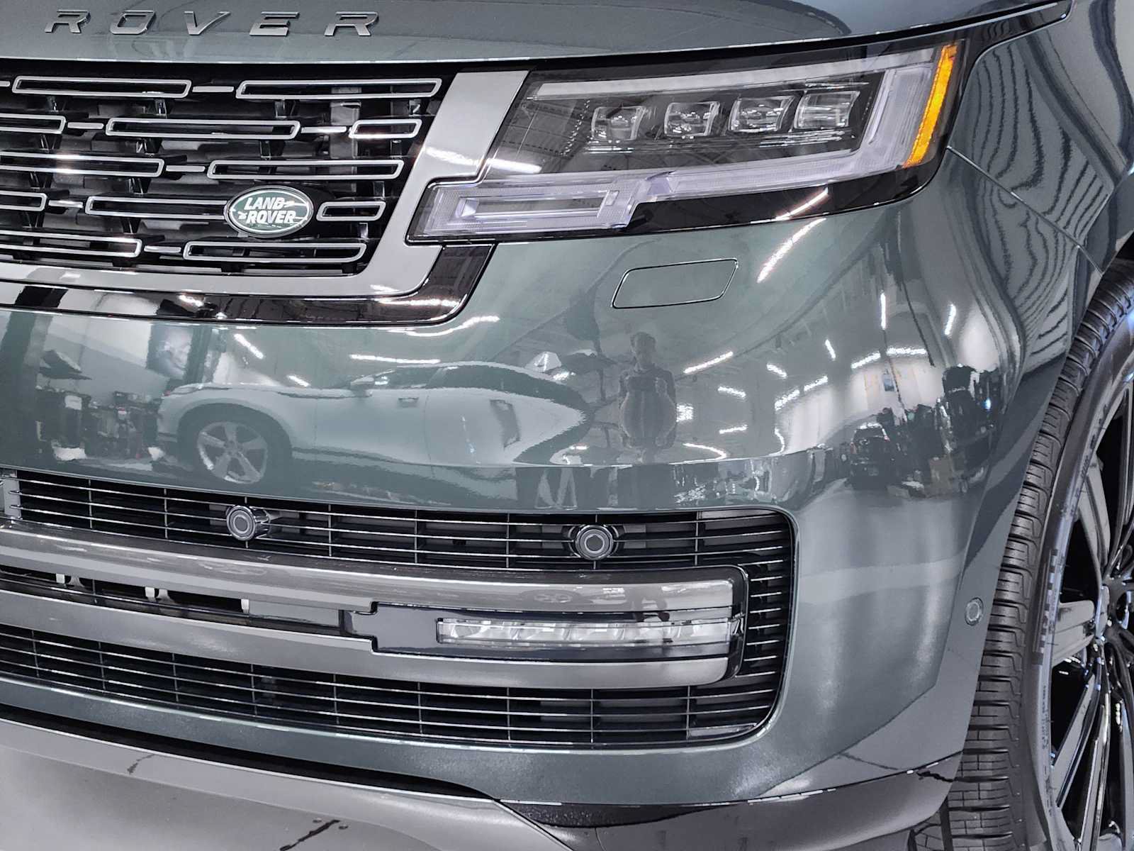 New 2026 Land Rover Range Rover SE AWD/4WD image 12