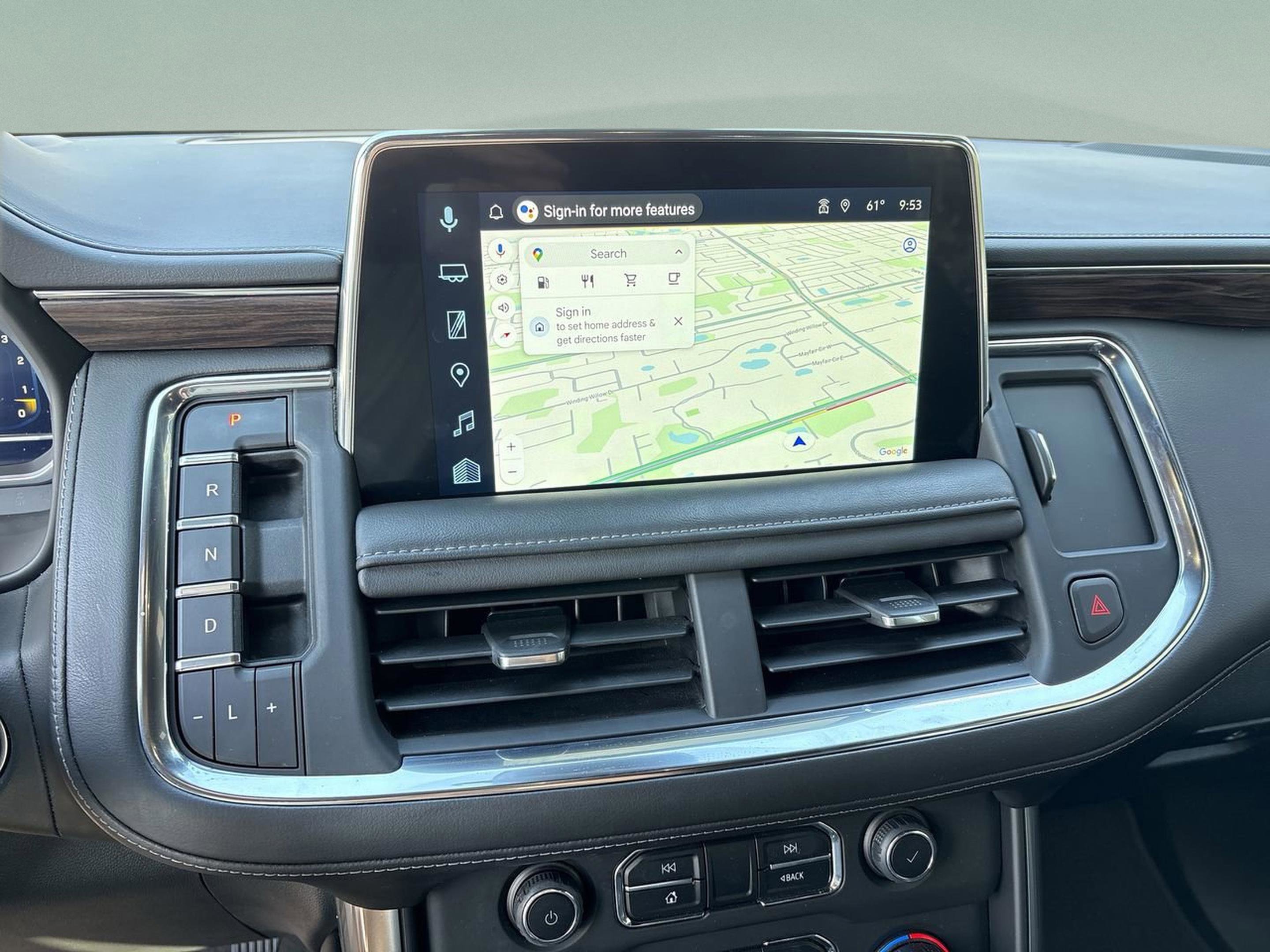 Used 2023 Chevrolet Suburban Z71 w/ Luxury Package image 28