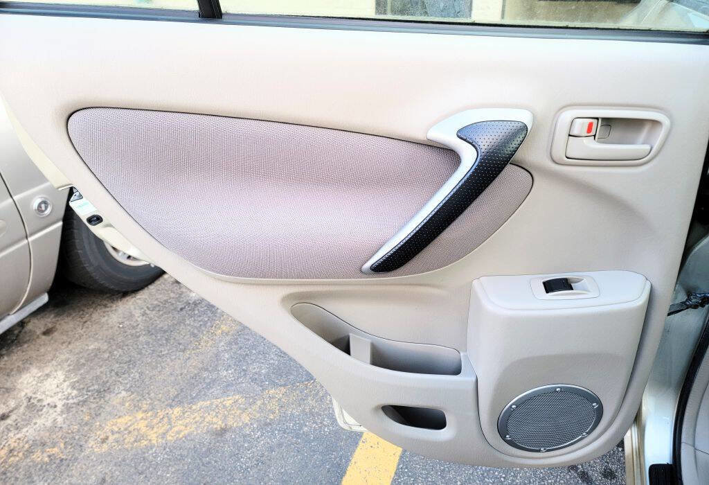 Used 2002 Toyota RAV4 2WD image 17