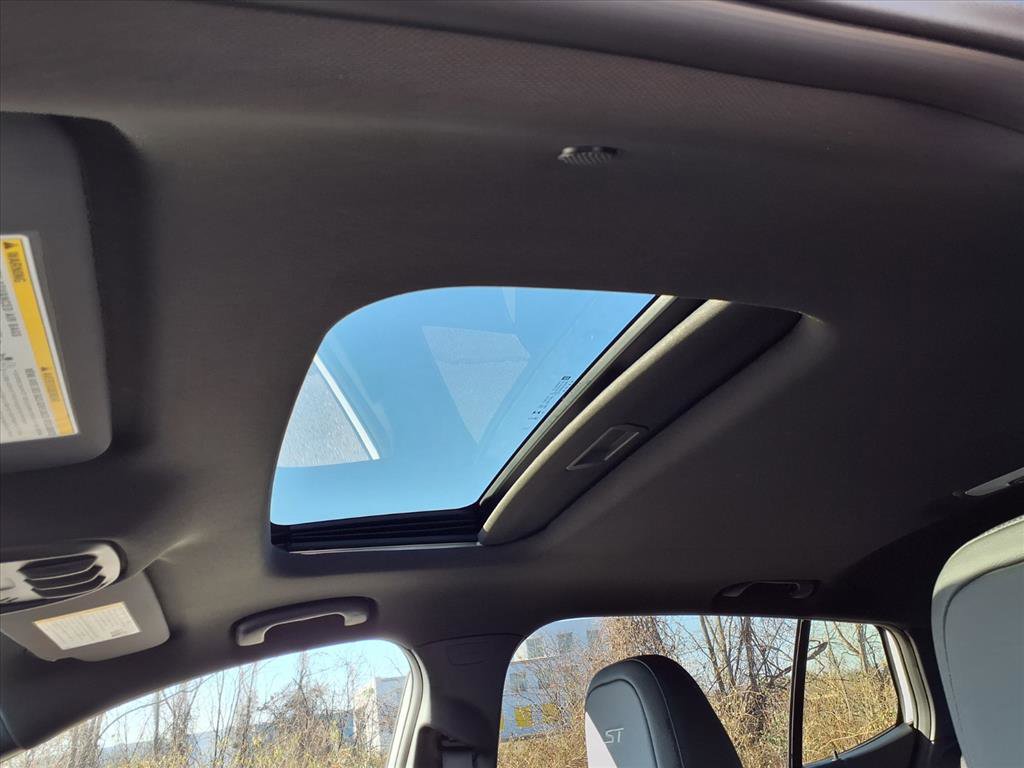 New 2026 Buick Envista Sport Touring w/ Advanced Safety Package image 17