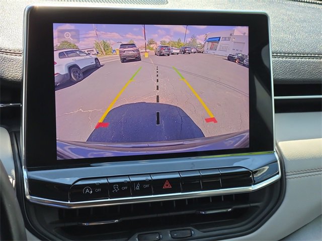 Used 2022 Jeep Compass Limited w/ Sun and Sound Group image 21