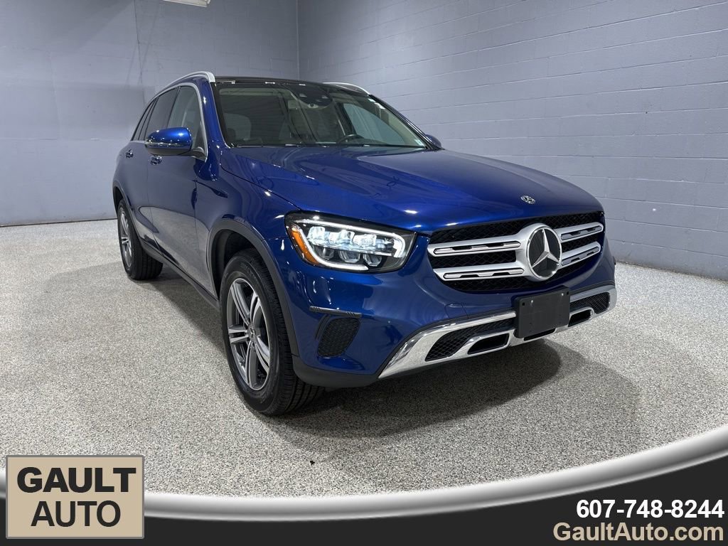 Used 2020 Mercedes-Benz GLC 300 4MATIC image 1
