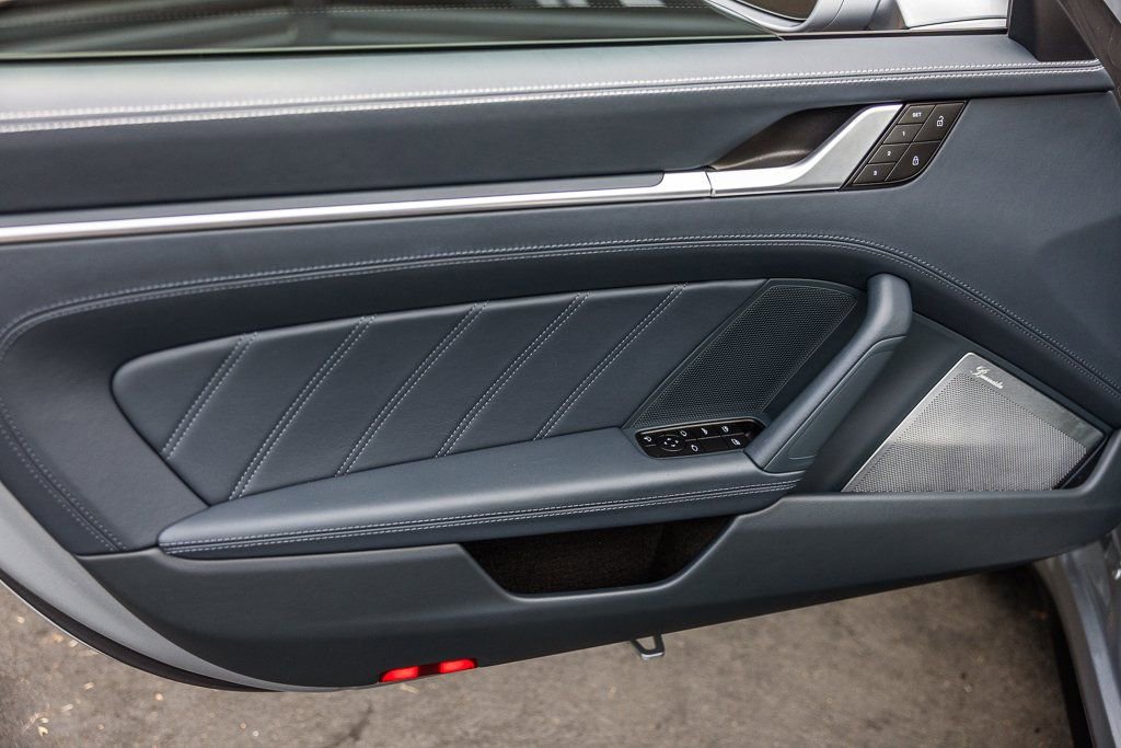 Certified 2022 Porsche 911 Turbo image 23