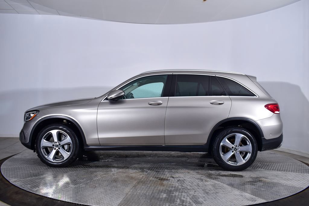 Certified 2022 Mercedes-Benz GLC 300 4MATIC image 2