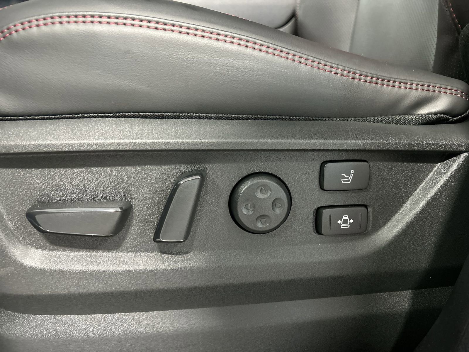 New 2026 Nissan Armada NISMO image 15