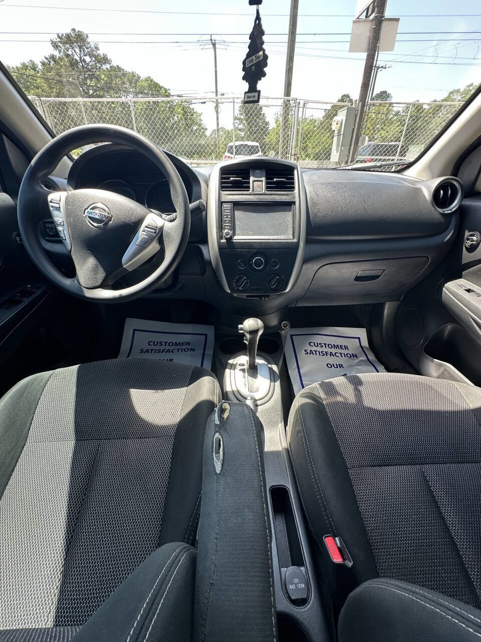 Used 2019 Nissan Versa SV image 15