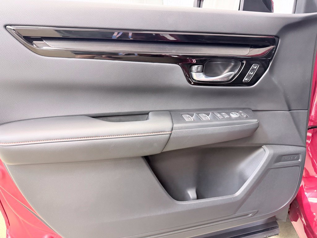 Used 2026 Honda CR-V Sport Touring image 9