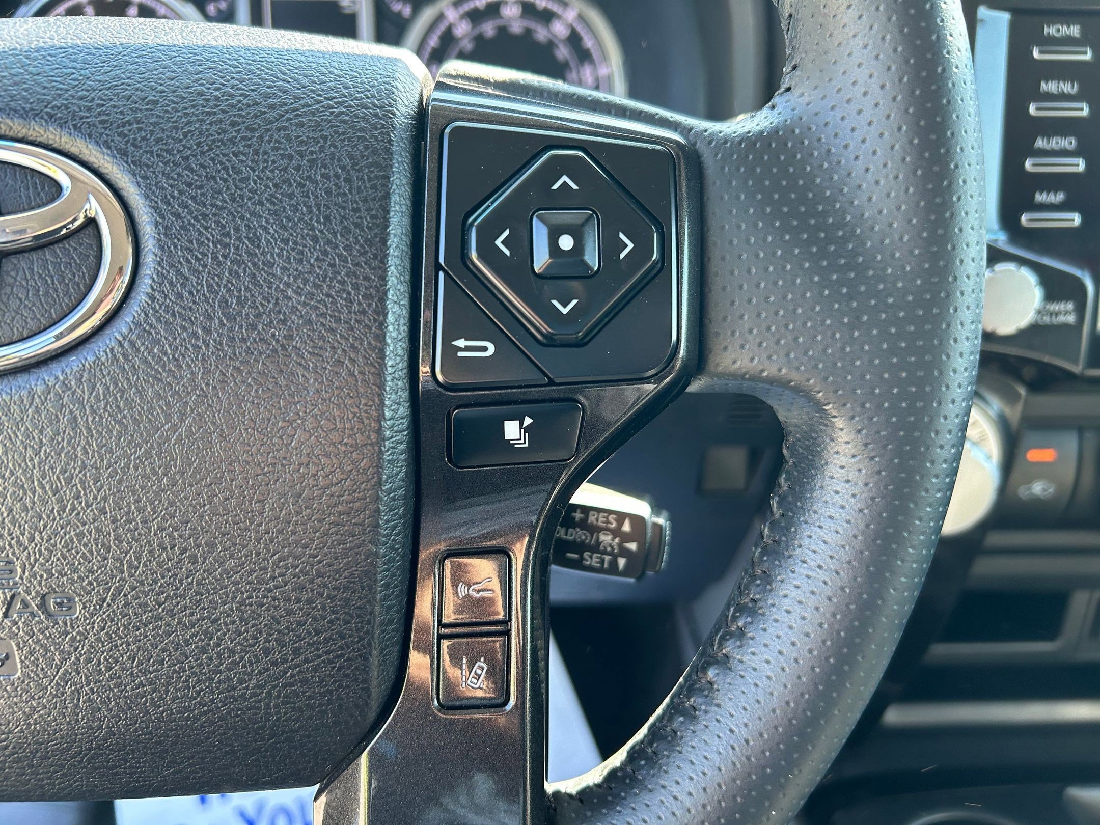Certified 2021 Toyota 4Runner TRD Off-Road Premium image 13