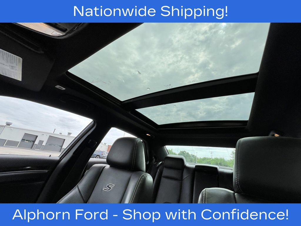Used 2023 Chrysler 300 S w/ Comfort Group RWD image 28