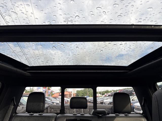 Used 2025 Ford F150 Lariat AWD/4WD image 14