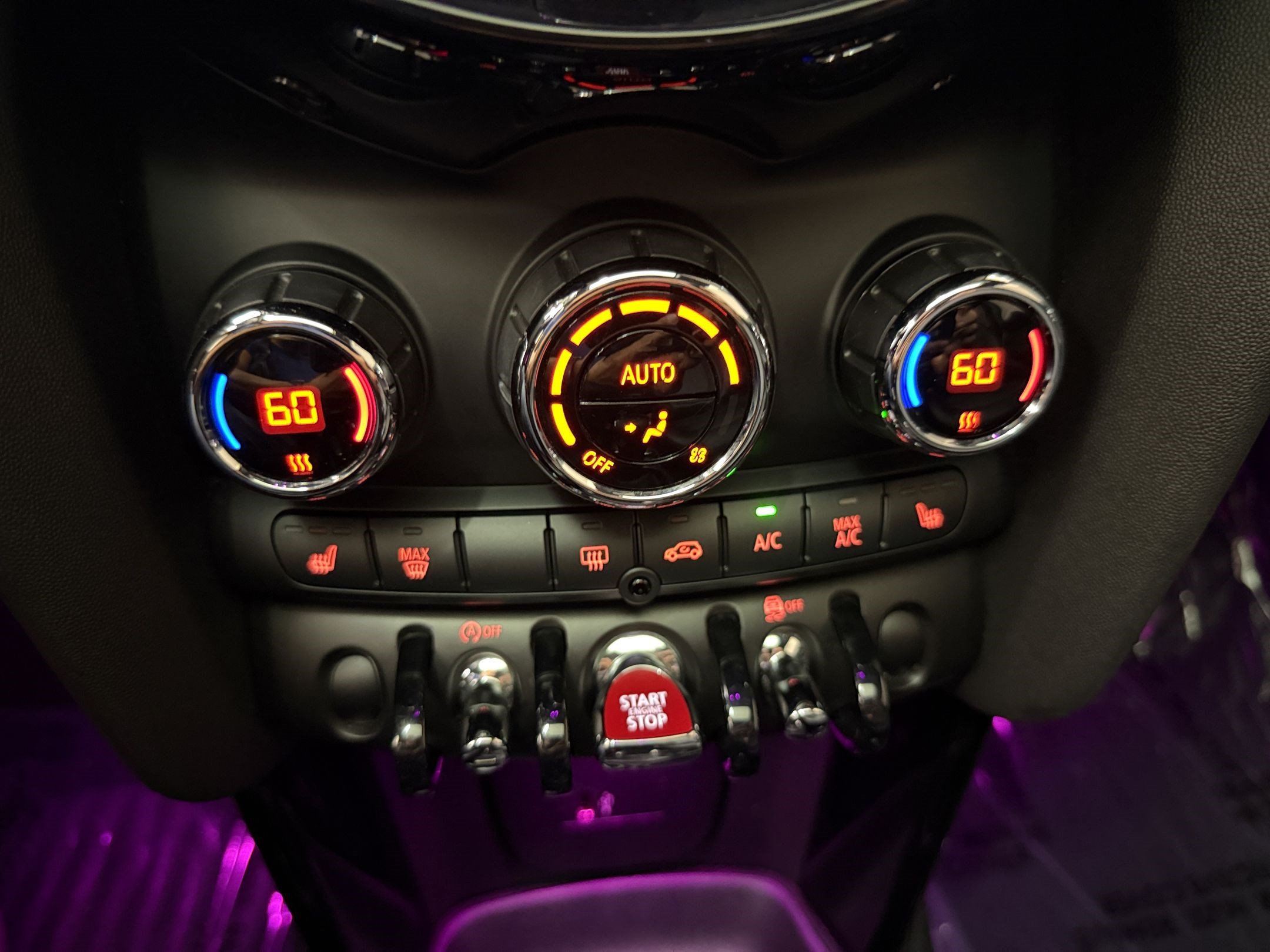 Used 2021 MINI Cooper 2-Door Hardtop FWD image 19