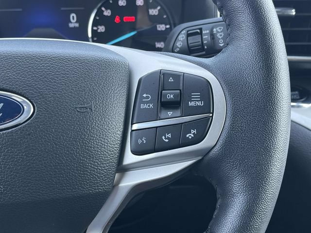 Used 2023 Ford Explorer XLT w/ Equipment Group 202A AWD/4WD image 28