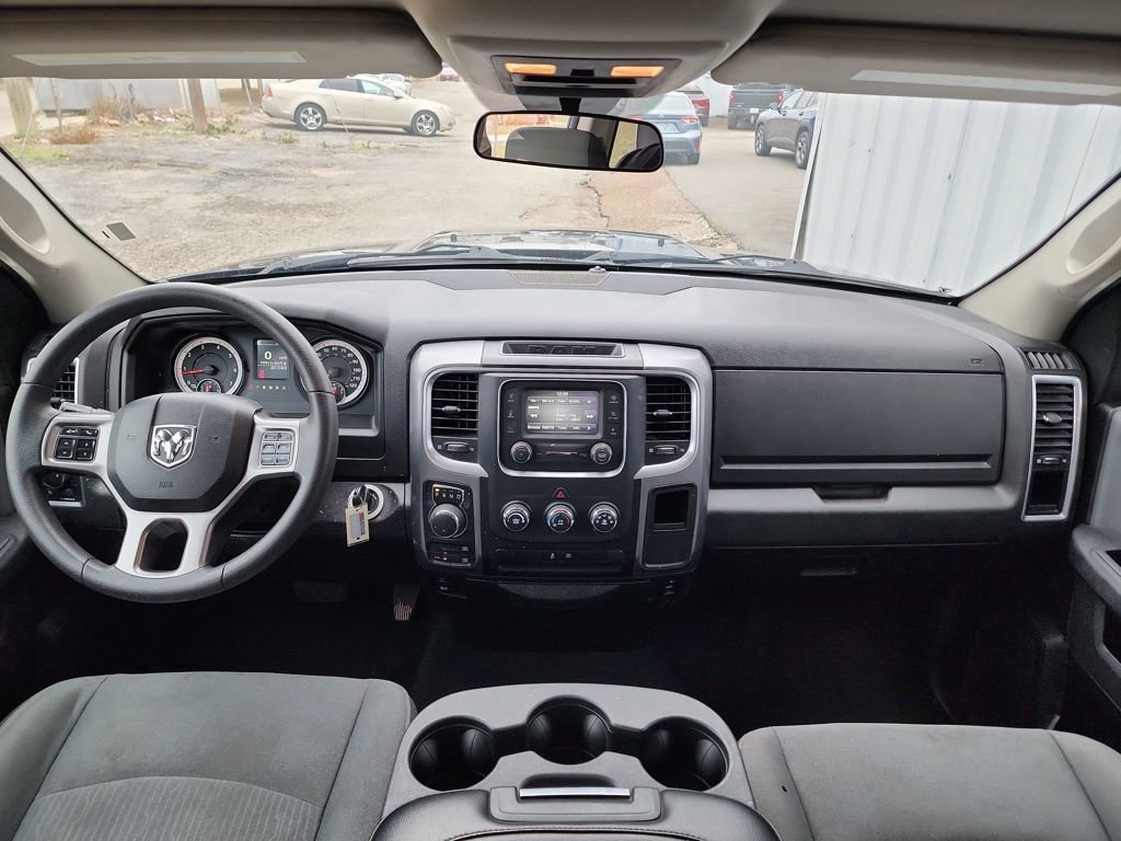 Used 2024 RAM 1500 Classic SLT image 17