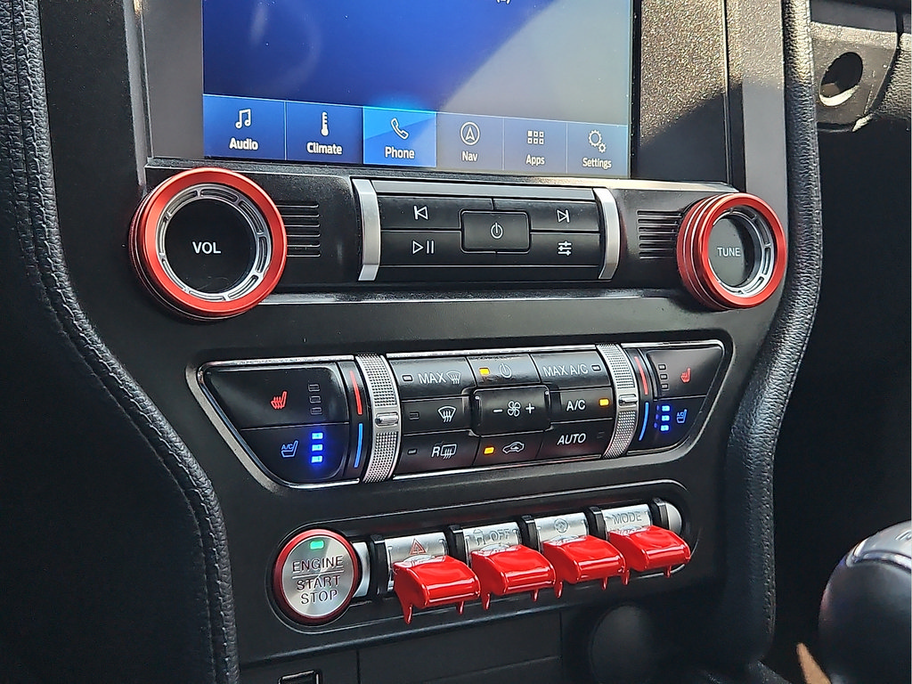 Used 2020 Ford Mustang GT Premium w/ GT Performance Package RWD image 17