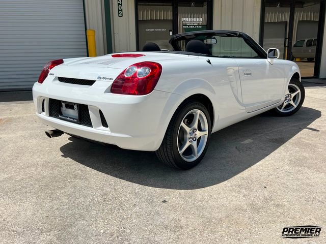 Used 2003 Toyota MR2 Spyder image 91