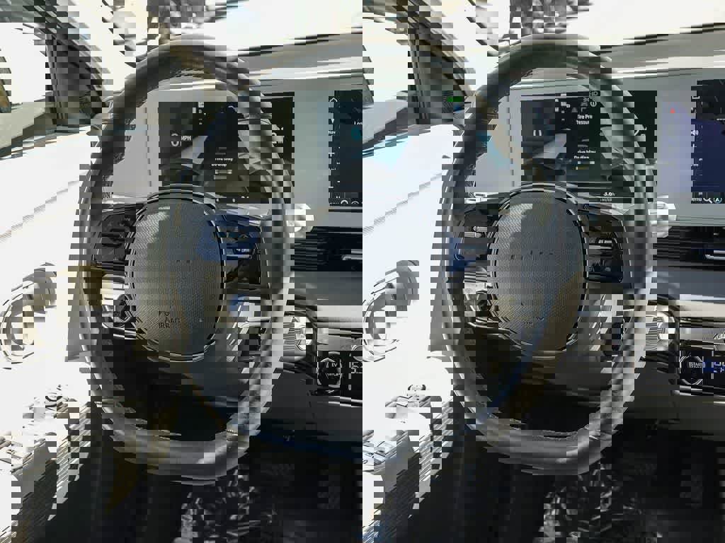 Used 2024 Hyundai Ioniq 5 SEL image 14