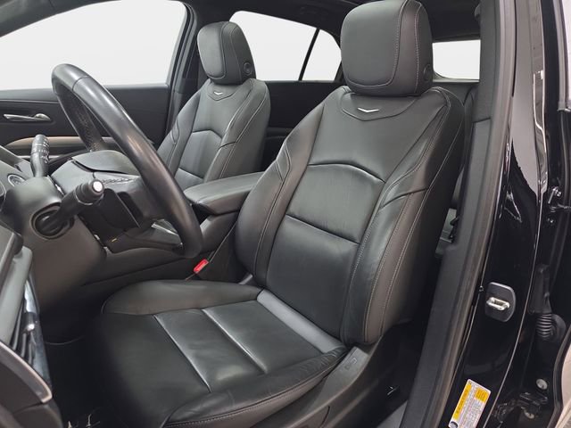 Certified 2023 Cadillac XT4 Premium Luxury AWD/4WD image 12