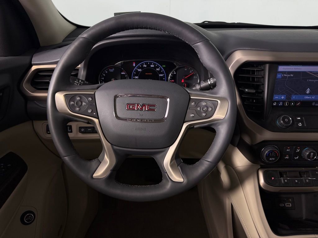 Used 2023 GMC Acadia Denali image 13