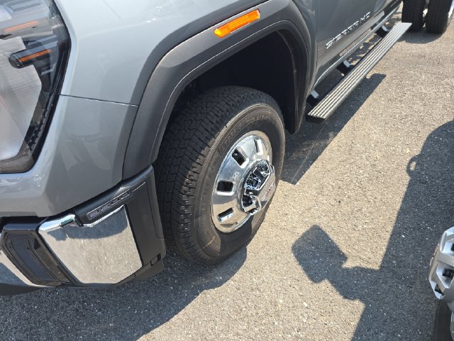 New 2026 GMC Sierra 3500 Pro w/ Convenience Package AWD/4WD image 8