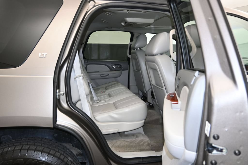 Used 2013 Chevrolet Tahoe LT RWD image 27