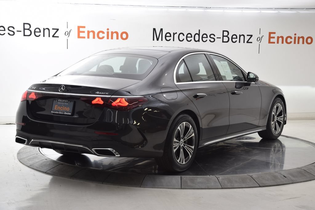 Used 2026 Mercedes-Benz E 350 4MATIC Sedan image 6