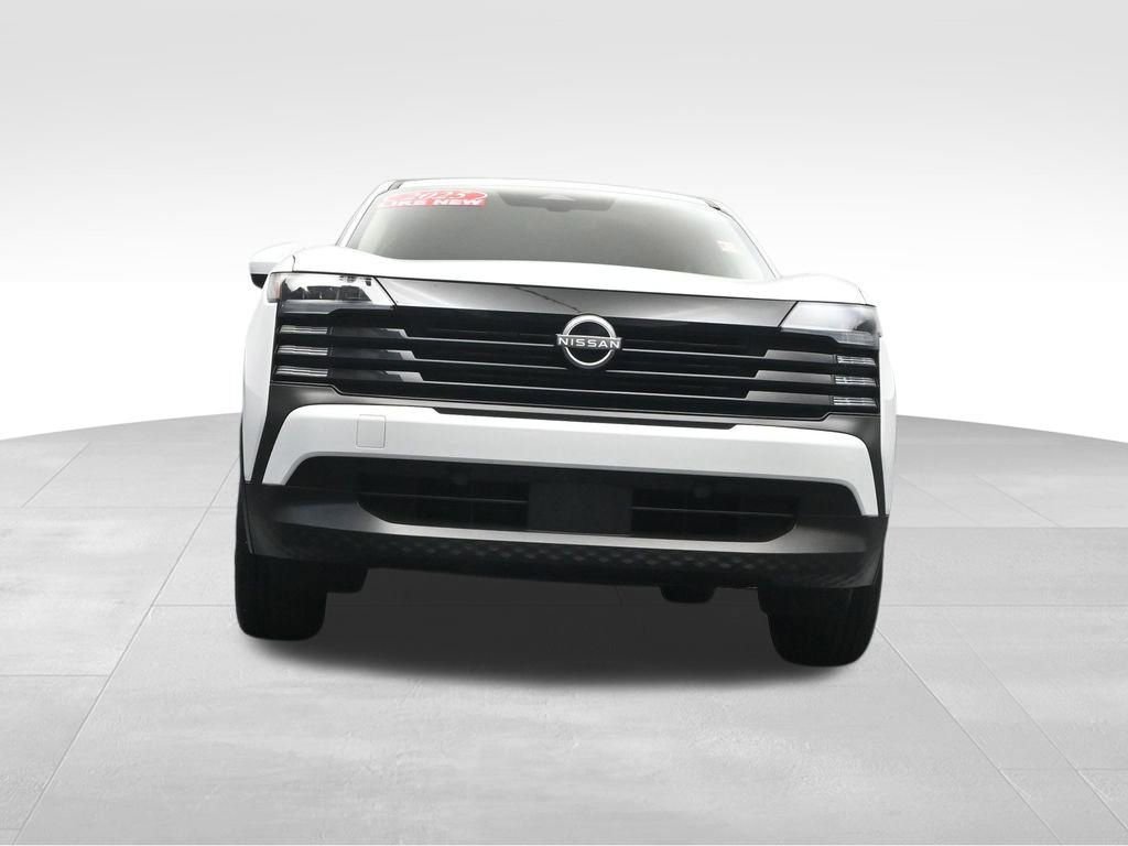 Used 2025 Nissan Kicks SV FWD image 16