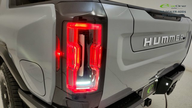 Used 2024 GMC Hummer EV 3X w/ Extreme Off-Road Package AWD/4WD image 27