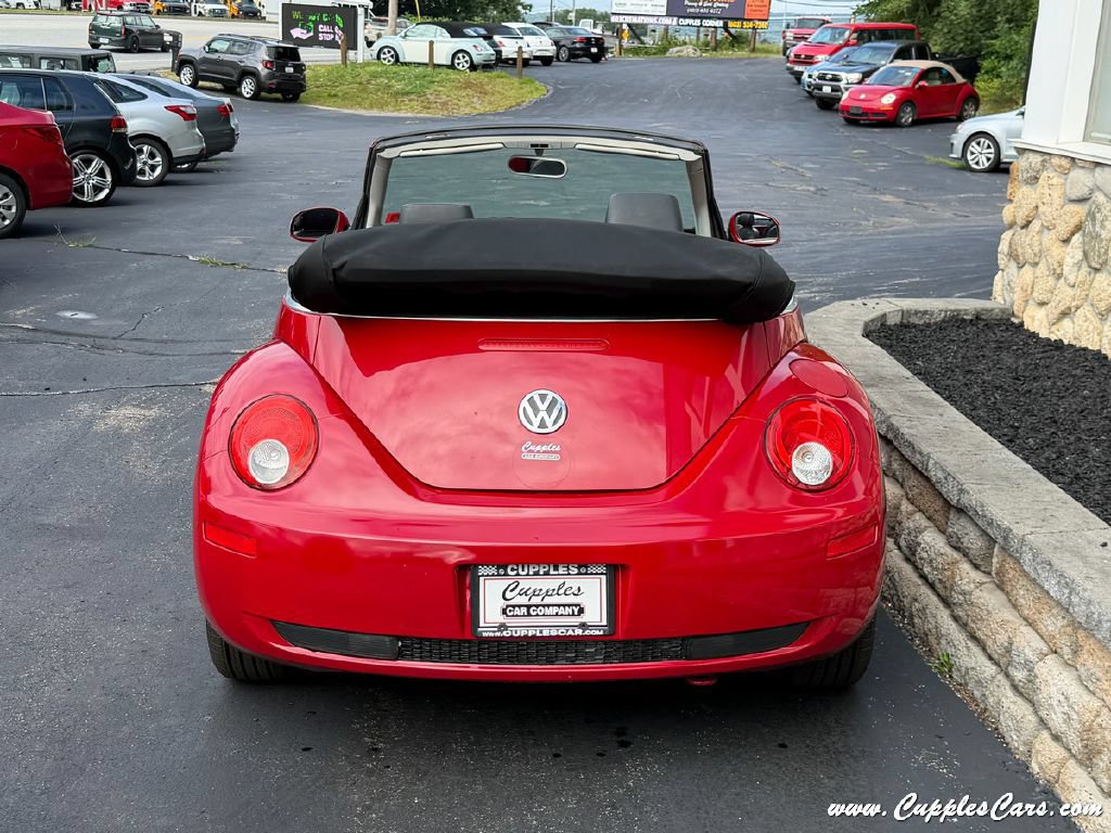 Used 2006 Volkswagen Beetle Convertible w/ Package 1 FWD image 8