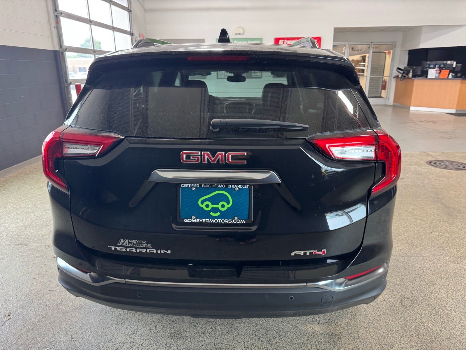 Certified 2023 GMC Terrain AT4 w/ Infotainment Package II AWD/4WD image 6