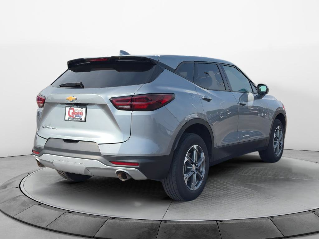Certified 2025 Chevrolet Blazer LT AWD/4WD image 4