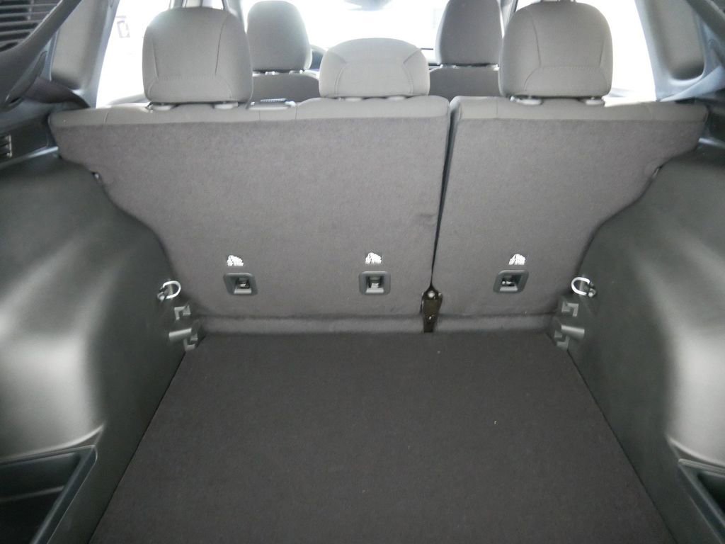 Used 2024 Jeep Compass Sport image 24