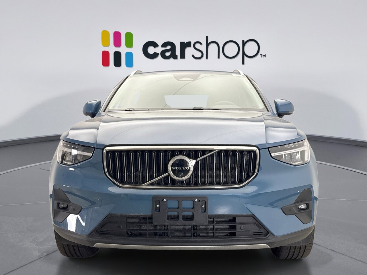Used 2025 Volvo XC40 B5 Plus AWD/4WD image 8