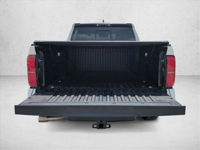 Certified 2024 Toyota Tacoma SR5 AWD/4WD image 7