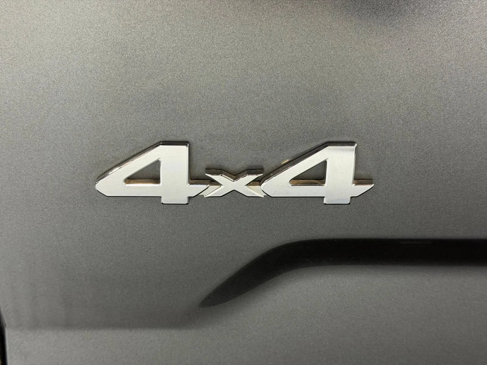 Used 2016 Toyota Tundra SR5 w/ SR5 Upgrade Package AWD/4WD image 11