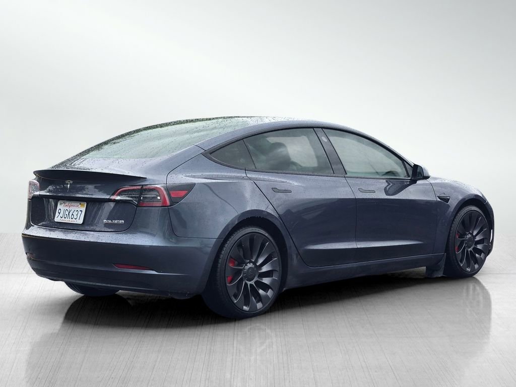 Used 2023 Tesla Model 3 Performance image 4