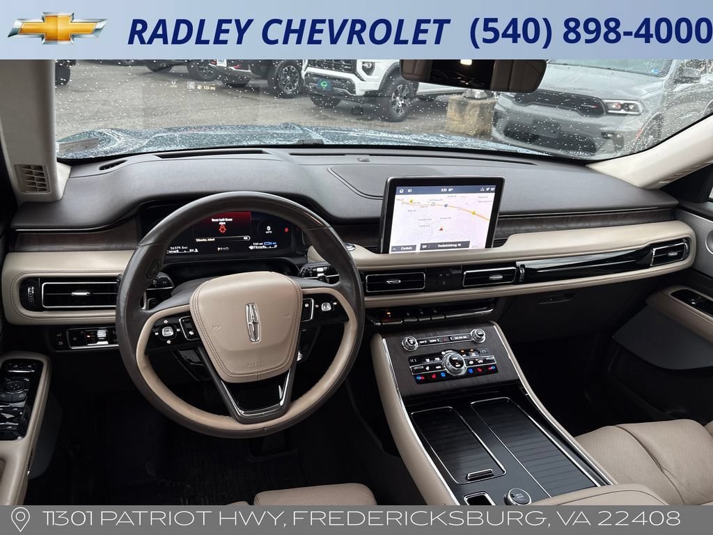Used 2020 Lincoln Aviator Grand Touring w/ Equipment Group 302A AWD/4WD image 14
