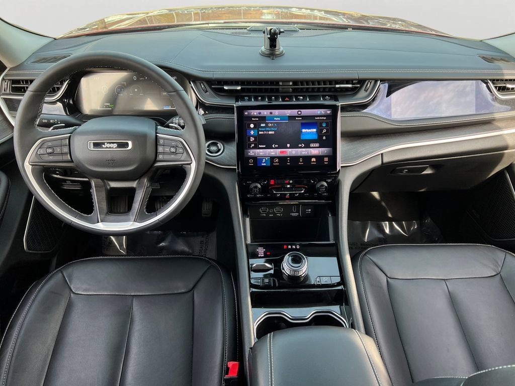 Used 2022 Jeep Grand Cherokee Limited 4xe image 13