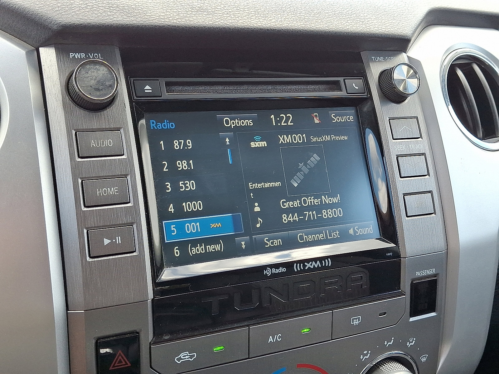 Used 2016 Toyota Tundra SR5 image 18