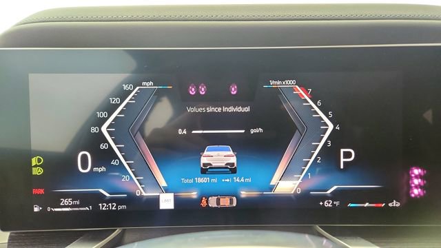 Used 2025 BMW 740i image 37