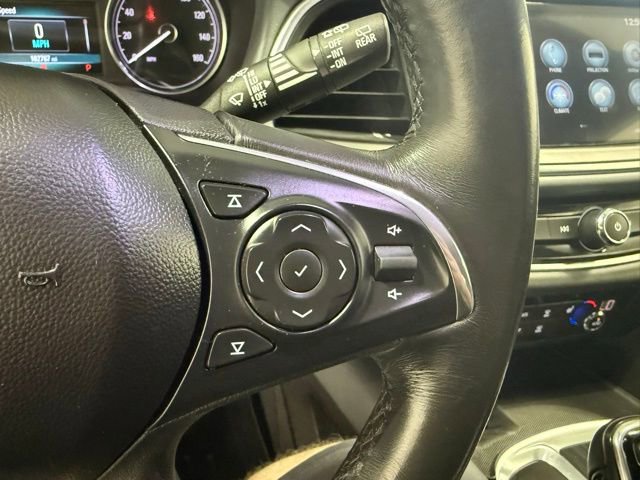 Used 2019 Buick Enclave Essence FWD image 17