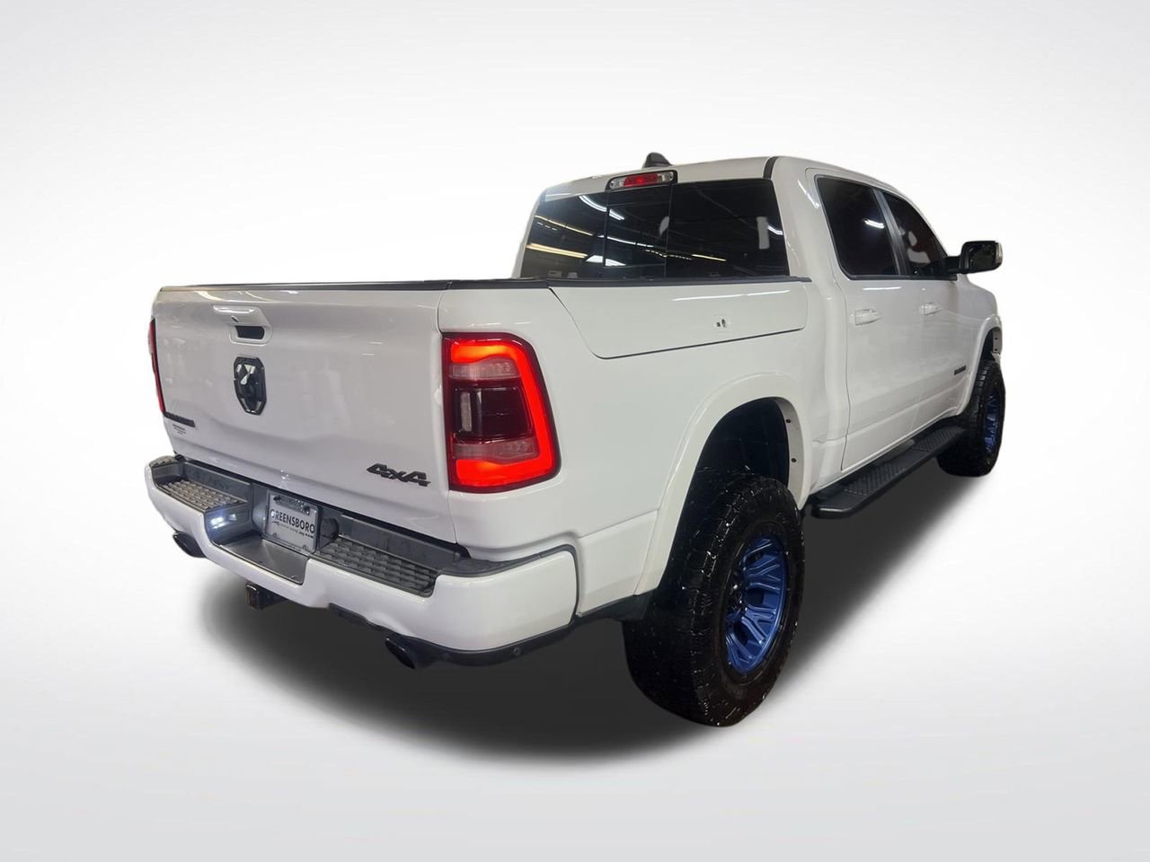 Used 2020 RAM 1500 Laramie AWD/4WD image 4
