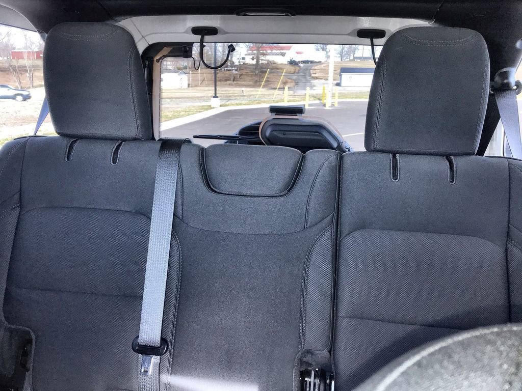 Used 2021 Jeep Wrangler Unlimited Sahara w/ Uconnect 4C Nav & Sound Group AWD/4WD image 22