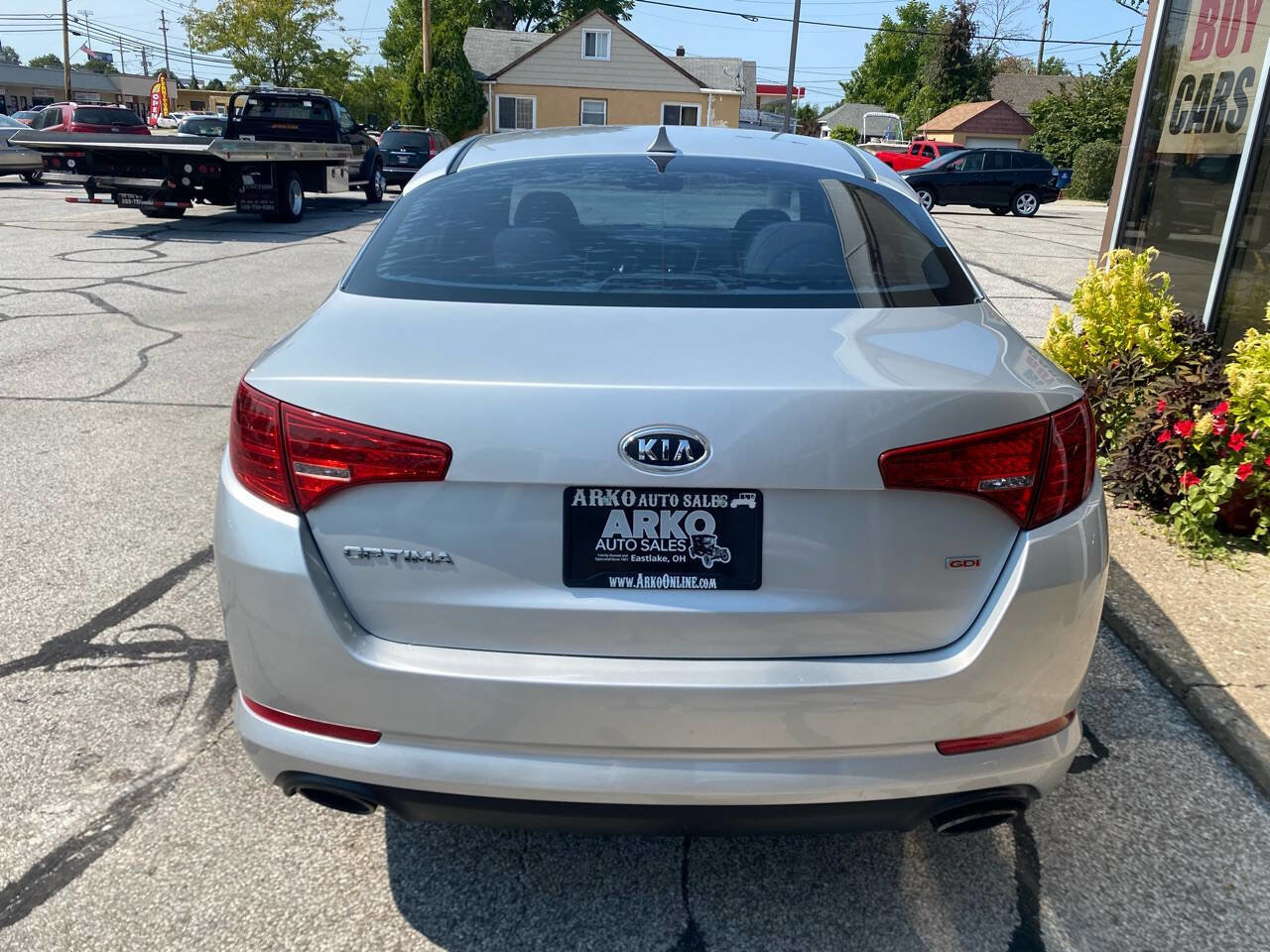 Used 2011 Kia Optima LX w/ Convenience Pkg image 8