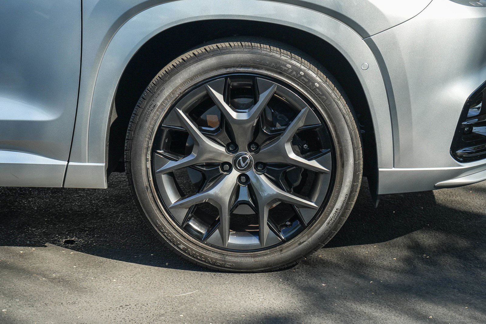 Certified 2025 Lexus TX 500h AWD w/ Technology Package image 10