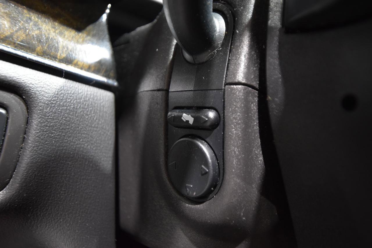 Used 2018 Lincoln MKT AWD w/ Technology Package image 18