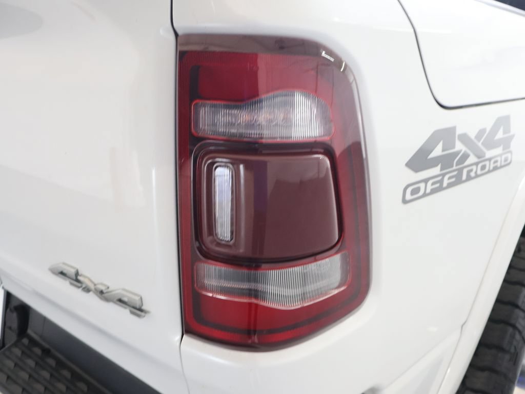 Used 2020 RAM 1500 Laramie w/ Sport Appearance Package AWD/4WD image 33