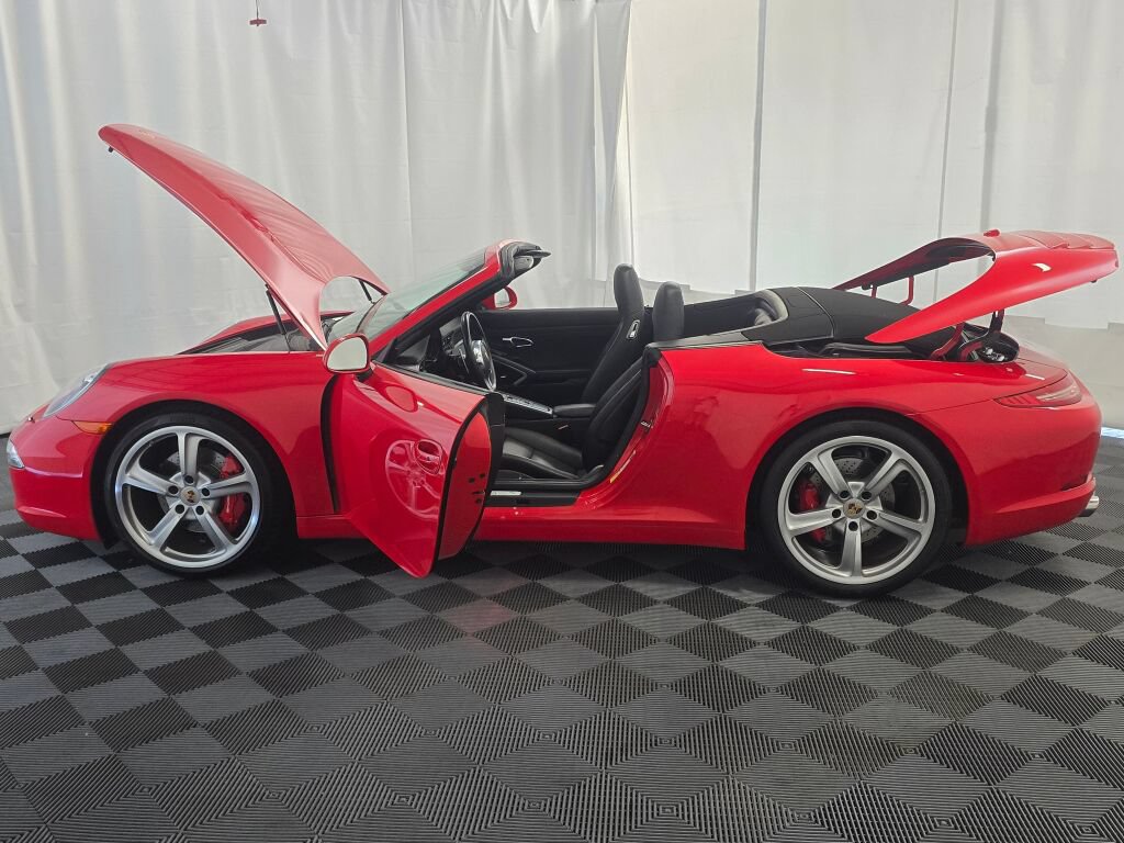 Used 2015 Porsche 911 Carrera S RWD image 13