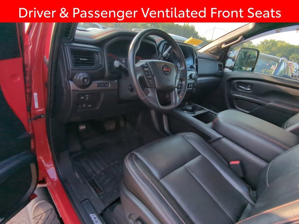 Used 2021 Nissan Titan PRO-4X w/ Pro-4x Convenience Package AWD/4WD image 7